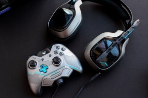 The Astro A40 with the Halo 5 branded controller.